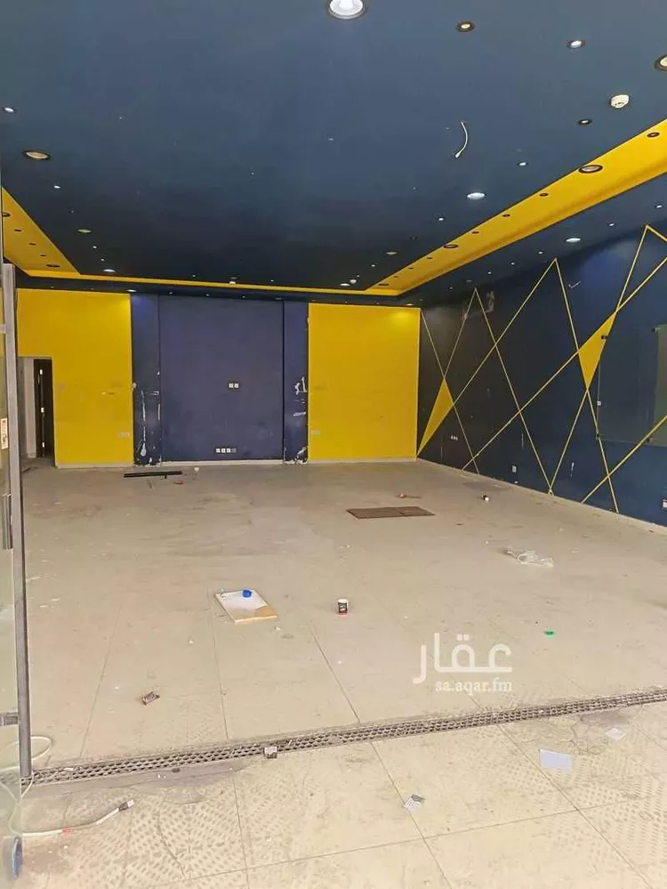 محل للإيجار في شارع العروبه, حي الورود, مدينة الرياض, منطقة الرياض صورة 2