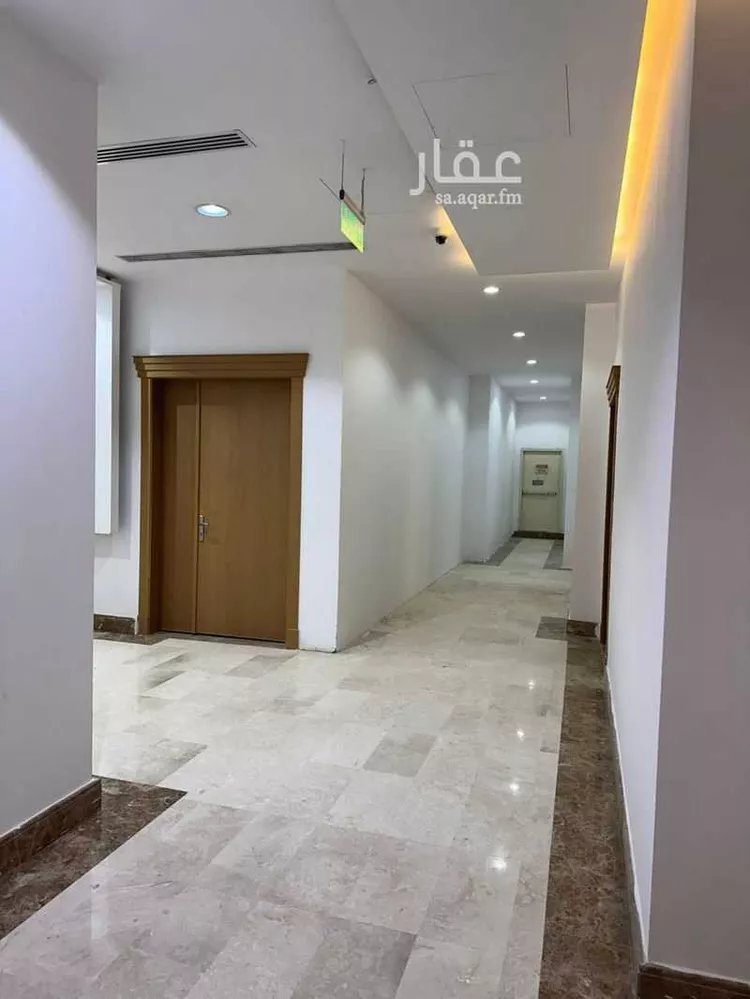 Commercial Office for Rent in Riyadh Al Malqa صورة 2