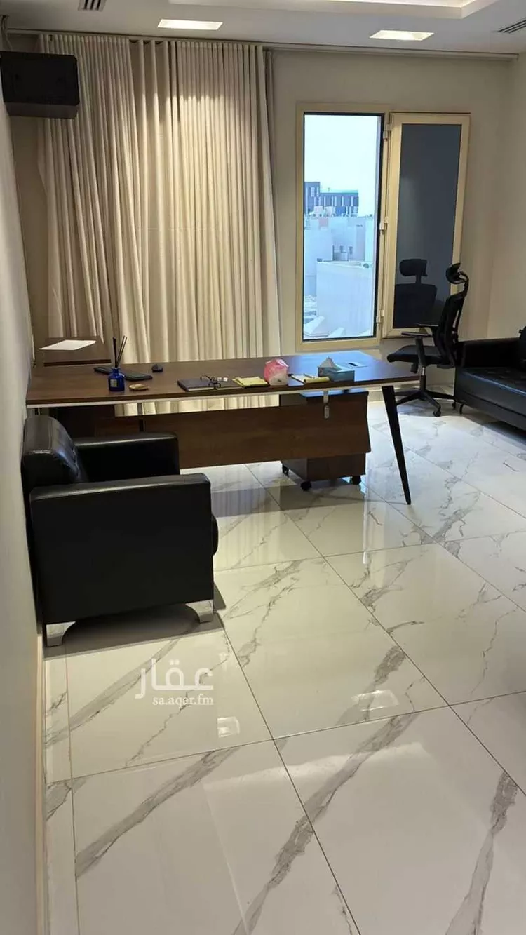 Commercial Office for Rent in Riyadh Al Yasmin صورة 3