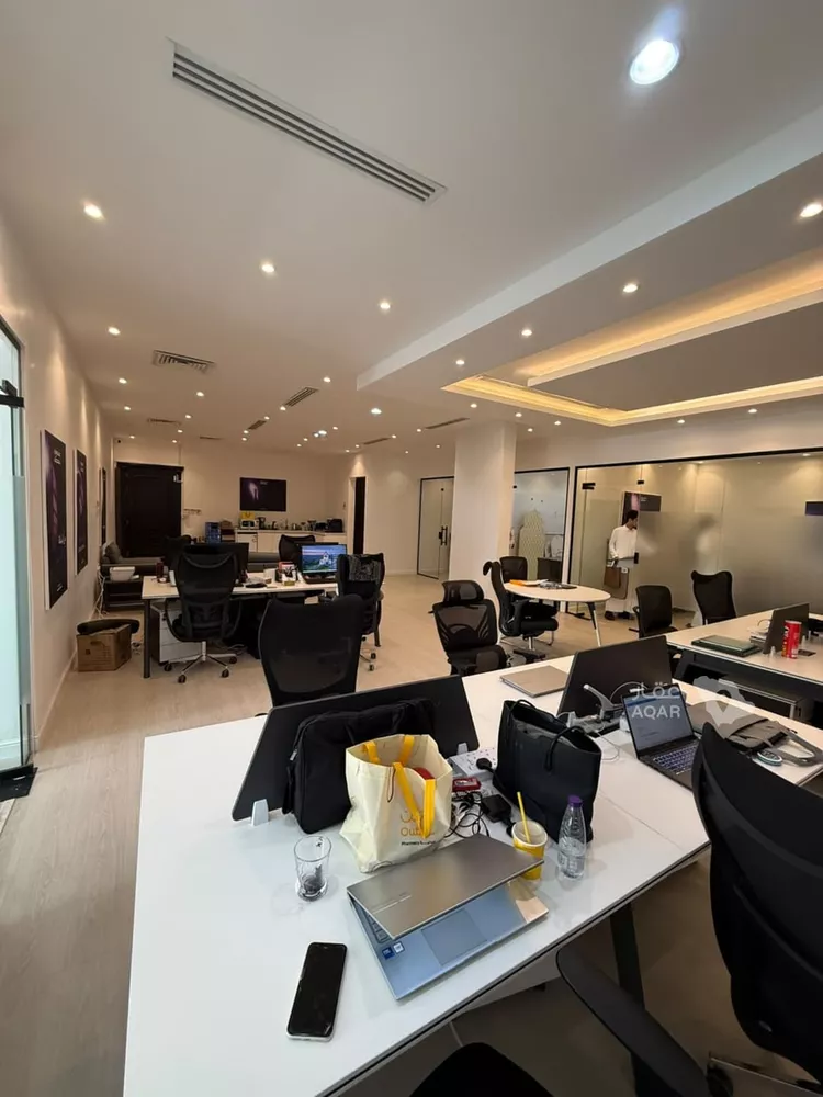 مكتب تجاري للإيجار في شارع الملك عبدالعزيز ابن عبدالرحمن سعود, حي الياسمين, مدينة الرياض, منطقة الرياض 2