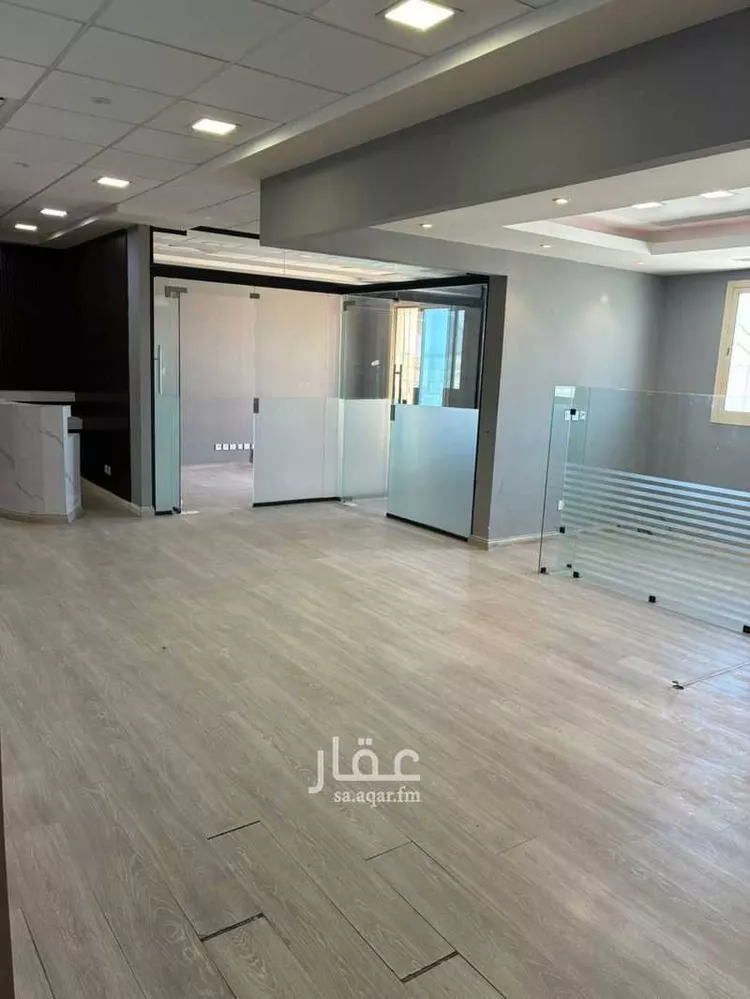 مكتب تجاري للإيجار في شارع الملك عبدالعزيز ابن عبدالرحمن سعود, حي الياسمين, مدينة الرياض, منطقة الرياض صورة 2