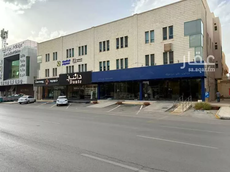 محل للإيجار في شارع العروبه, حي الورود, مدينة الرياض, منطقة الرياض