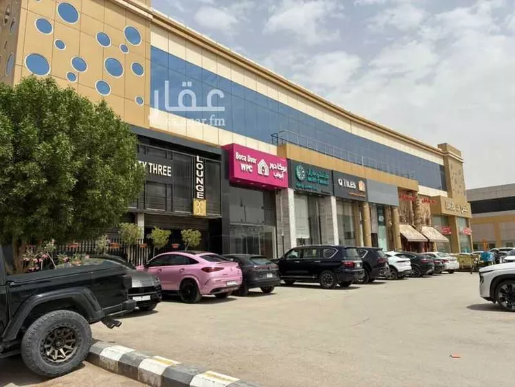 محل للإيجار في شارع الملك عبدالعزيز ابن عبدالرحمن سعود, حي الملقا, مدينة الرياض, منطقة الرياض
