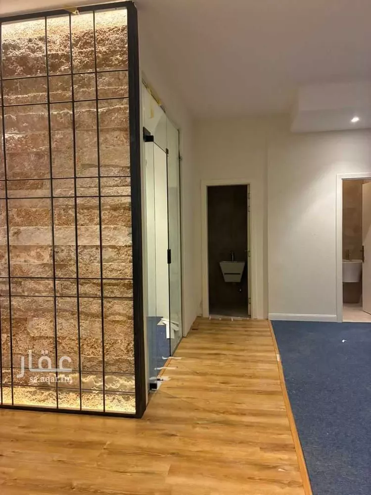 Commercial Office for Rent in Riyadh Al Malqa صورة 2