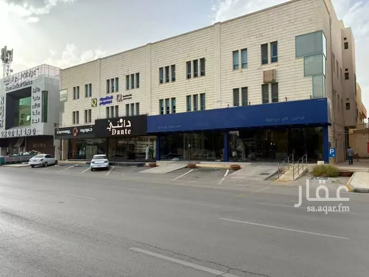محل للإيجار في شارع العروبه, حي الورود, مدينة الرياض, منطقة الرياض 1 صورة