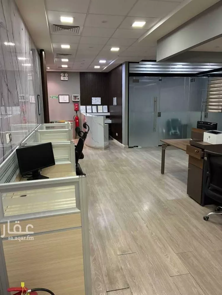 مكتب تجاري للإيجار في شارع الملك عبدالعزيز ابن عبدالرحمن سعود, حي الياسمين, مدينة الرياض, منطقة الرياض صورة 5
