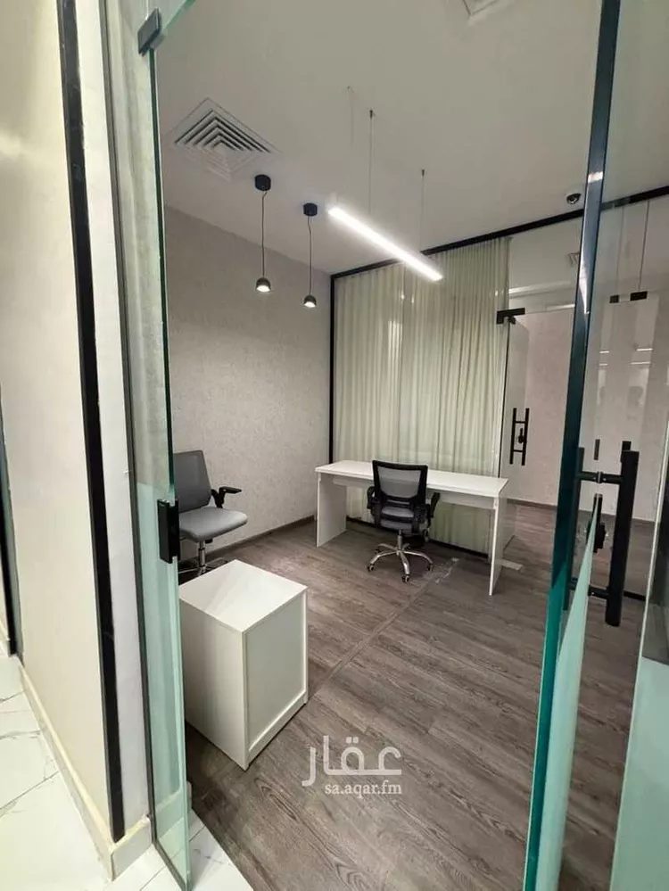 مكتب تجاري للإيجار في شارع الملك عبدالعزيز ابن عبدالرحمن سعود, حي الياسمين, مدينة الرياض, منطقة الرياض 6