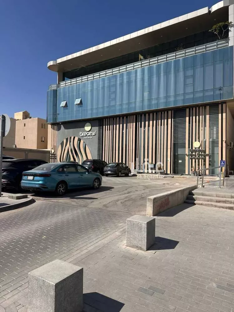 Commercial Office for Rent in Riyadh Al Malqa