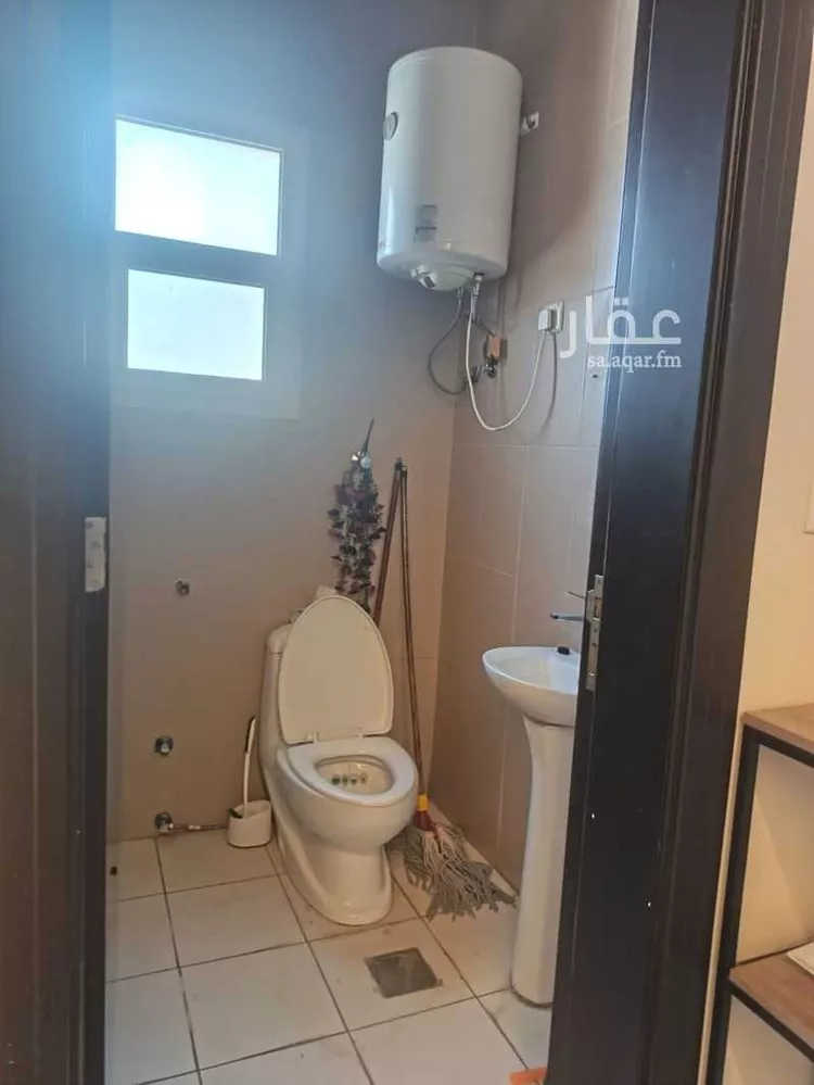 مكتب تجاري للإيجار في شارع الملك عبدالعزيز ابن عبدالرحمن سعود, حي الياسمين, مدينة الرياض, منطقة الرياض صورة 4