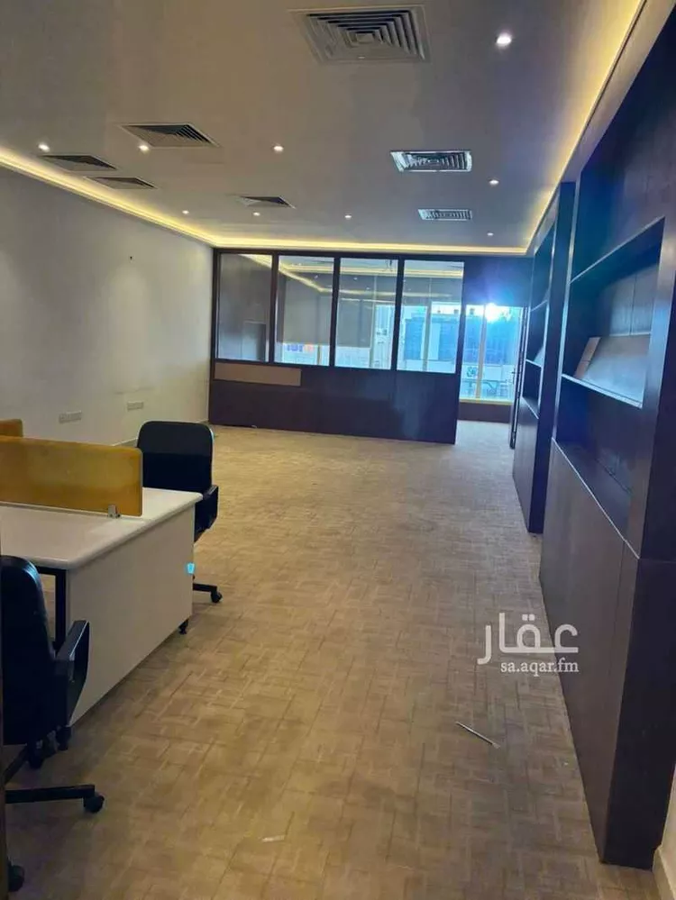 مكتب تجاري للإيجار في شارع الملك عبدالعزيز ابن عبدالرحمن سعود, حي الياسمين, مدينة الرياض, منطقة الرياض صورة 3