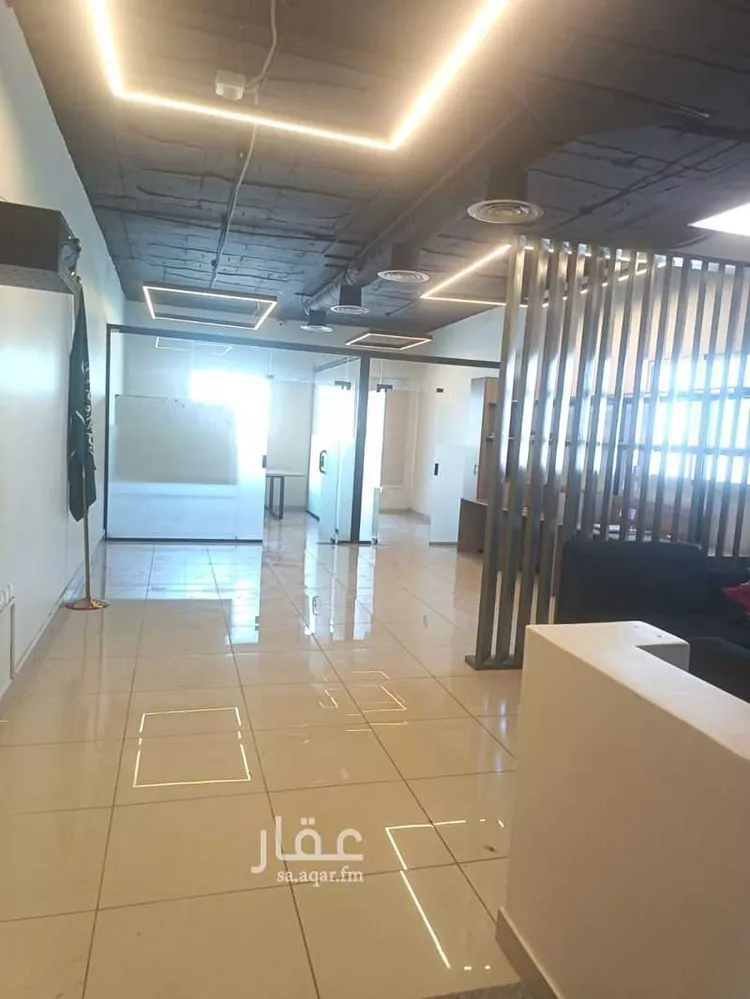 مكتب تجاري للإيجار في شارع الملك عبدالعزيز ابن عبدالرحمن سعود, حي الياسمين, مدينة الرياض, منطقة الرياض صورة 2