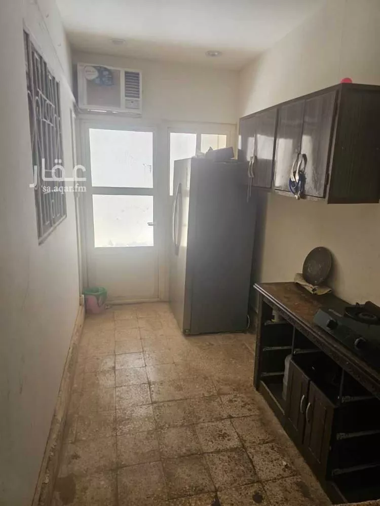 شقة للبيع في شارع العباس بن عبد المطلب, حي التعاون, مدينة الرياض, منطقة الرياض صورة 2