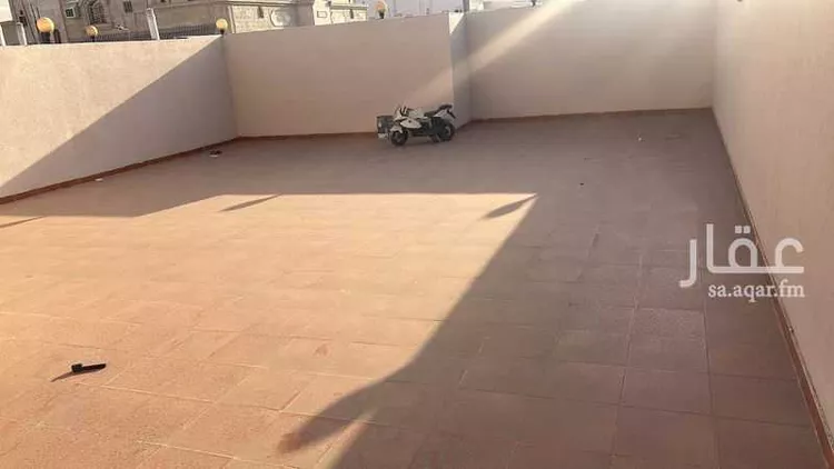 دور للإيجار في شارع مالك بن النضر ، حي الصالحية ، جدة ، جدة صورة 3