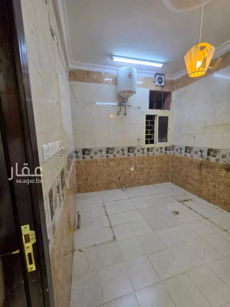 شقة للإيجار في شارع بدر الدين السبكي, حي السلام, مدينة المدينة المنورة, منطقة المدينة المنورة صورة 3