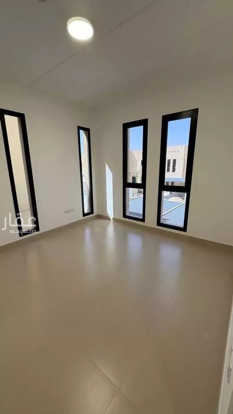 فيلا للبيع في شارع رقم 1009, حي سدرة, مدينة الرياض, منطقة الرياض صورة 3