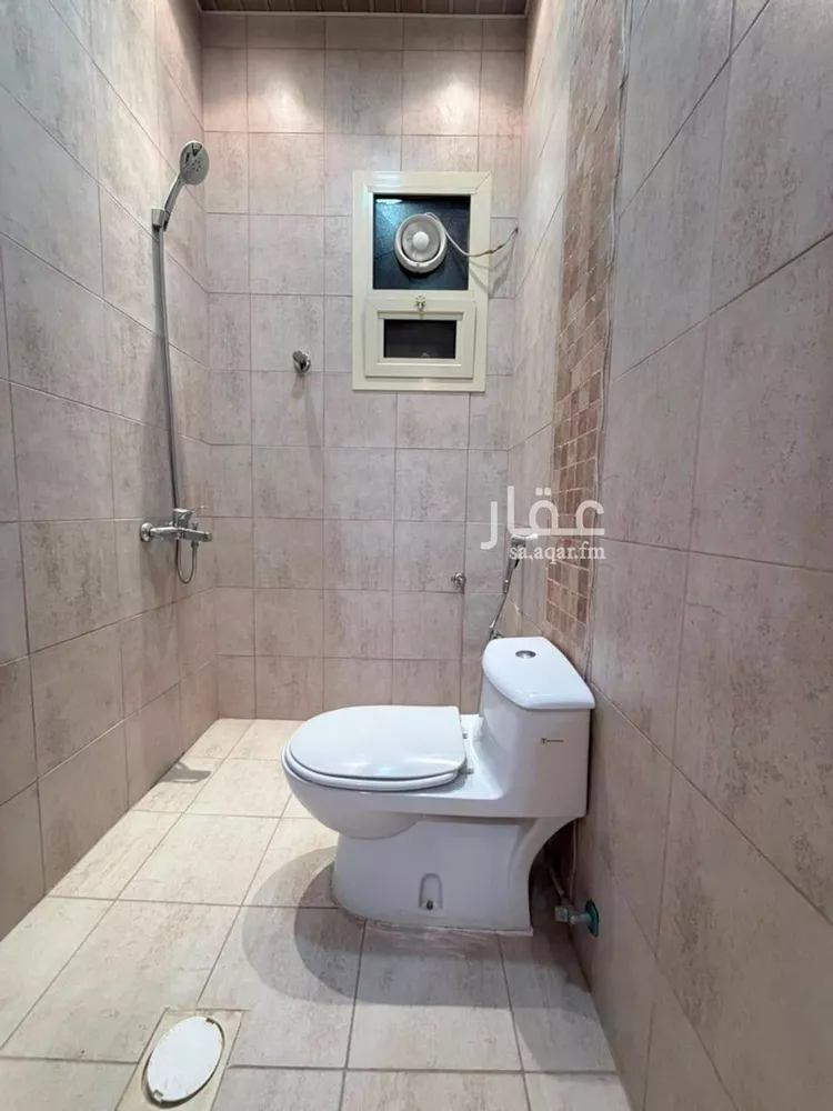 فيلا للإيجار في شارع لقمان, حي الفلاح, مدينة الرياض, منطقة الرياض 19