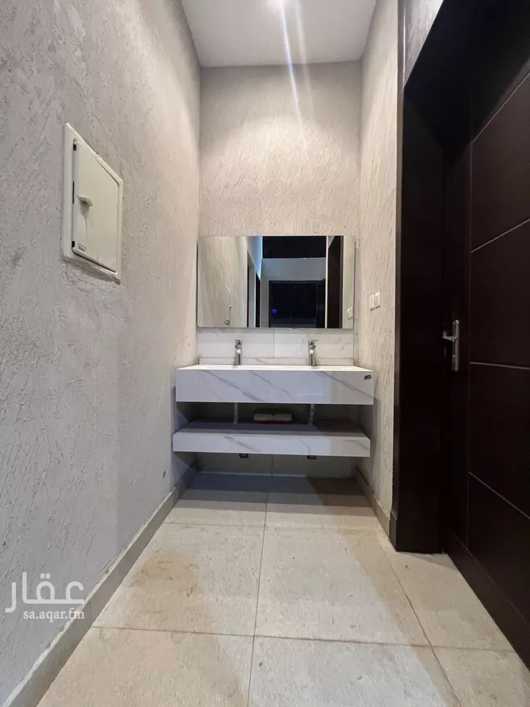 فيلا للإيجار في شارع محمد بن أبي العطاء, حي العارض, مدينة الرياض, منطقة الرياض 18