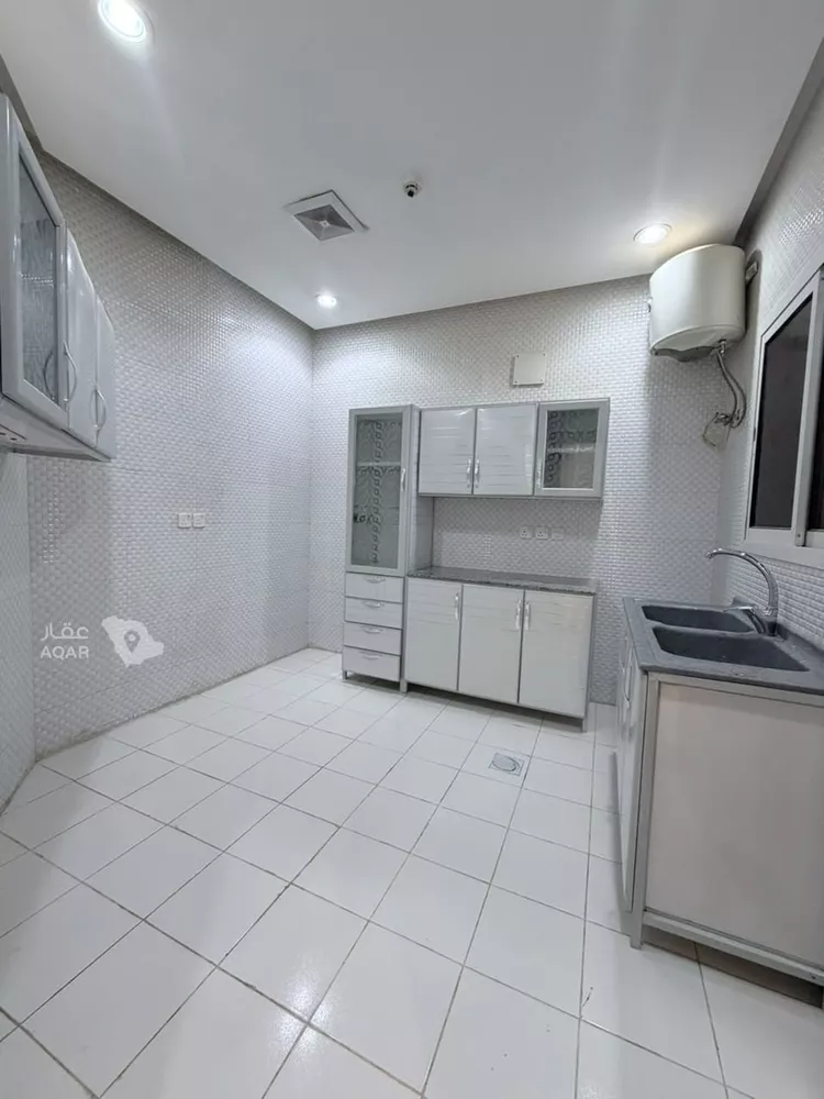 شقة للإيجار في شارع حسن ابن حسين ابن علي, حي قرطبة, مدينة الرياض, منطقة الرياض صورة 5