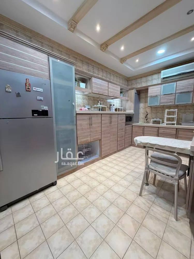 فيلا للإيجار في شارع لقمان, حي الفلاح, مدينة الرياض, منطقة الرياض 10