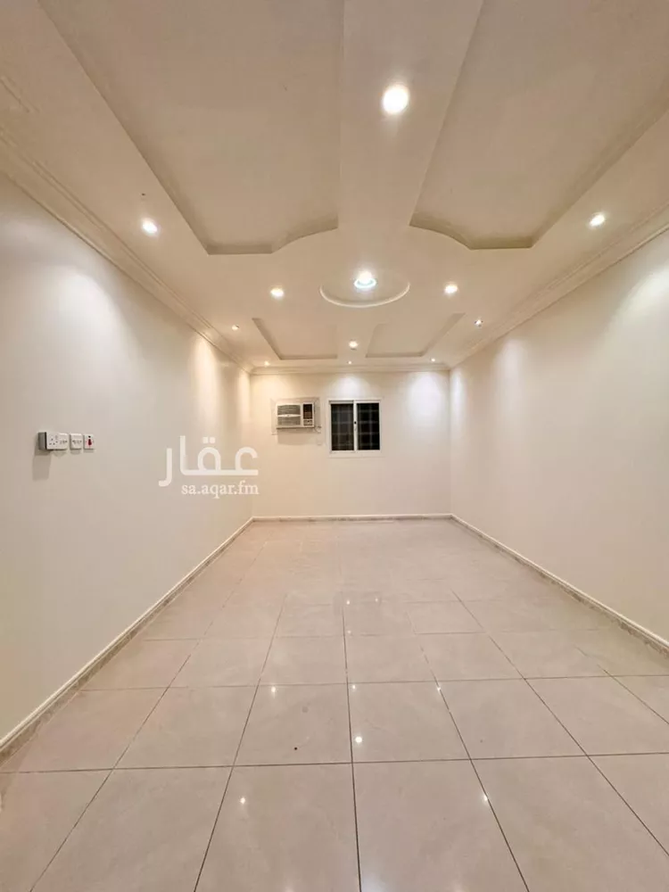 شقة للإيجار في شارع شهيد الدين ثم الوطن ناصر محمد العثمان, حي الشهداء, مدينة الرياض, منطقة الرياض