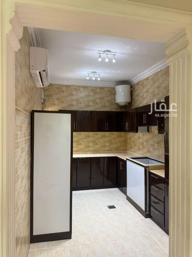 شقة للإيجار في شارع العشيرة, حي ظهرة لبن, مدينة الرياض, منطقة الرياض صورة 5