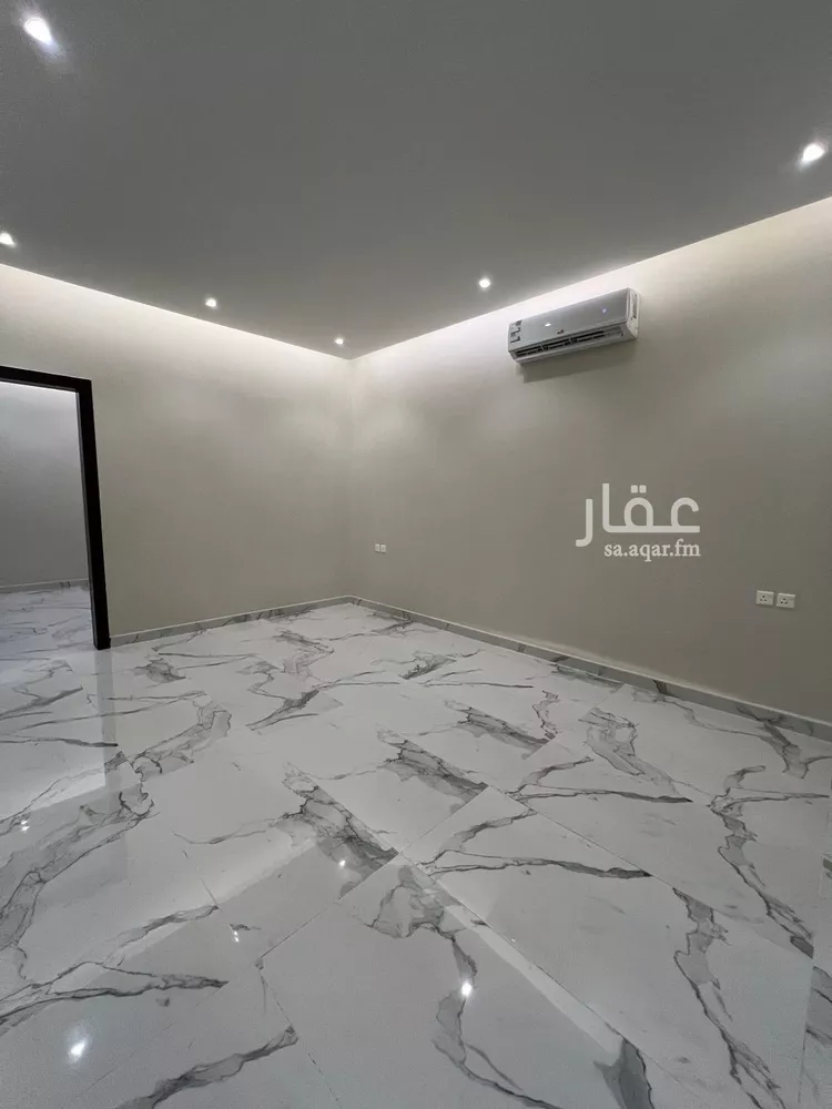 فيلا للبيع في شارع محمد بن أبي العطاء, حي العارض, مدينة الرياض, منطقة الرياض 12