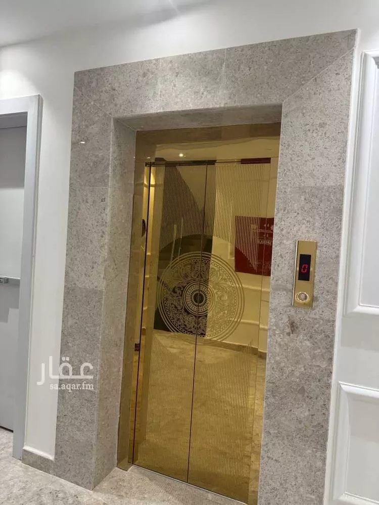 عمارة للبيع في شارع الحارث بن سليل, حي العارض, مدينة الرياض, منطقة الرياض 14