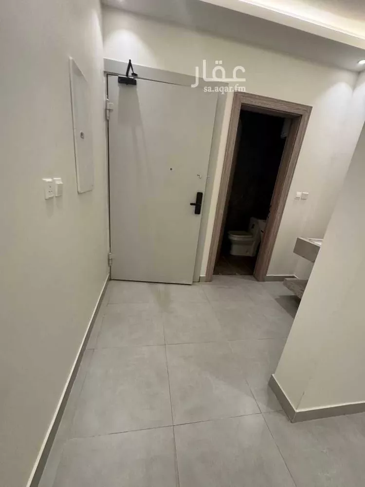 عمارة للبيع في شارع الحارث بن سليل, حي العارض, مدينة الرياض, منطقة الرياض صورة 2