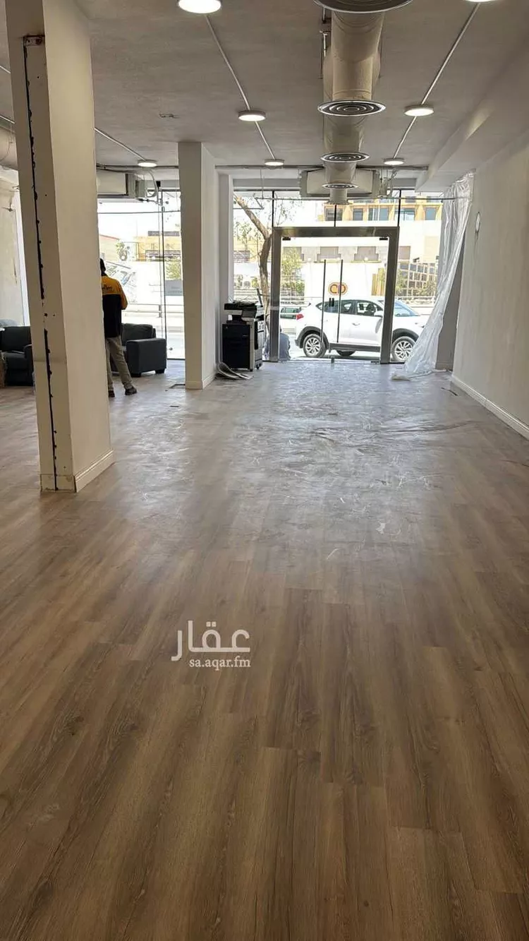 محل للإيجار في شارع التخصصي, حي العليا, مدينة الرياض, منطقة الرياض