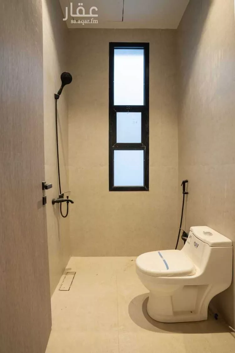 دور للبيع في شارع احمد بن عفيف, حي الجنادرية, مدينة الرياض, منطقة الرياض صورة 2