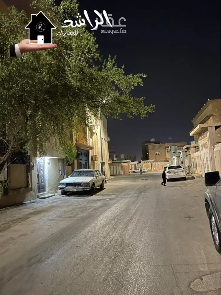 عمارة للبيع في شارع عبد الرحيم العسقلاني, حي وسط المدينة, مدينة عنيزة, منطقة القصيم