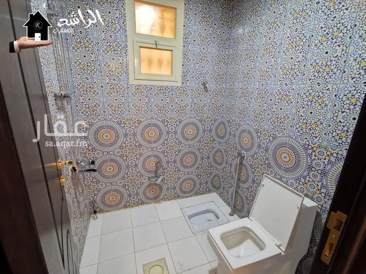 فيلا للبيع في شارع عبيد المطيري, حي الفاخرية, مدينة عنيزة, منطقة القصيم صورة 2