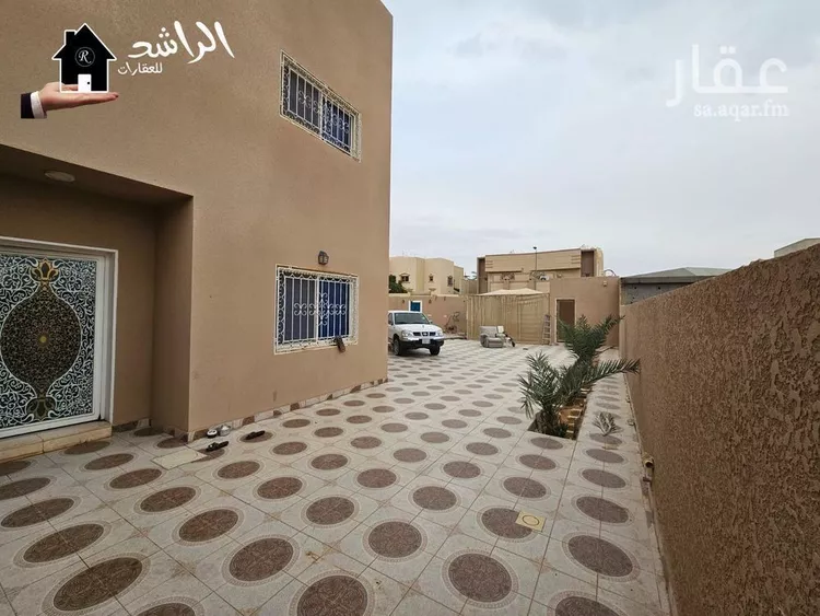 فيلا للبيع في شارع أبي يوسف الكندي, حي المروج, مدينة عنيزة, منطقة القصيم صورة 3