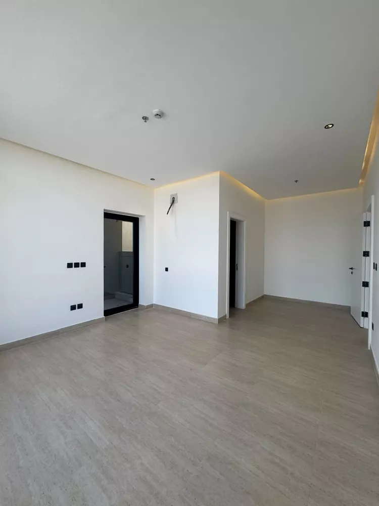 Apartment for Sale in Riyadh Ishbiliyah 5