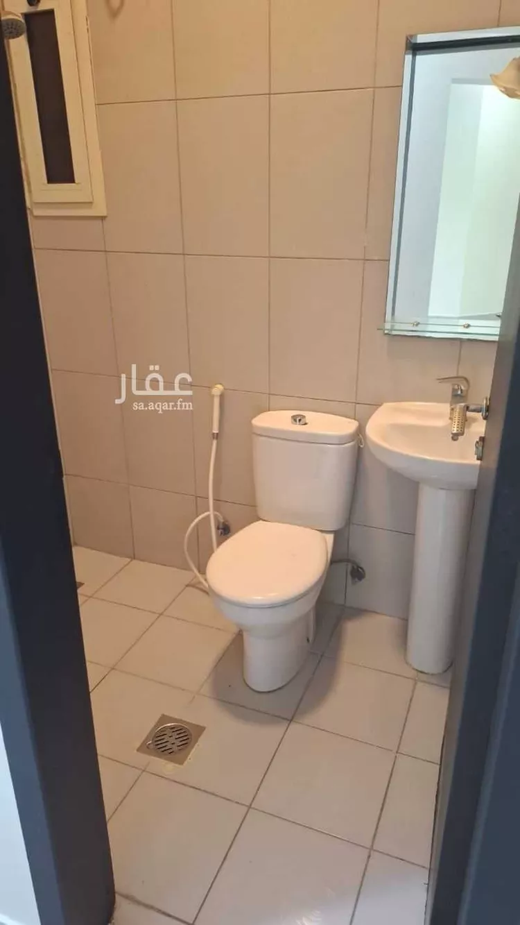 شقة للإيجار في شارع محمد بن طملون, حي النزهة, مدينة جدة, منطقة مكة المكرمة صورة 4