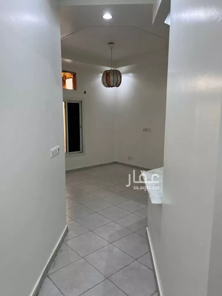 شقة للإيجار في شارع محمد بن طملون, حي النزهة, مدينة جدة, منطقة مكة المكرمة صورة 3