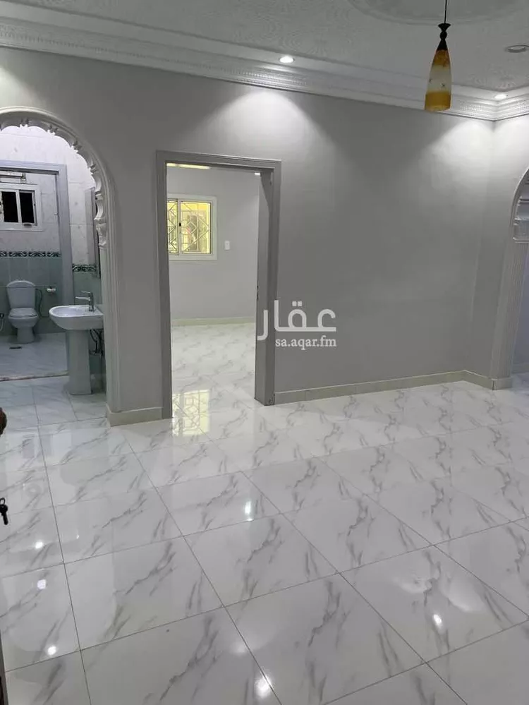 شقة للإيجار في شارع جلال الدين التباني, حي الصفاء, مدينة جدة, منطقة مكة المكرمة صورة 3