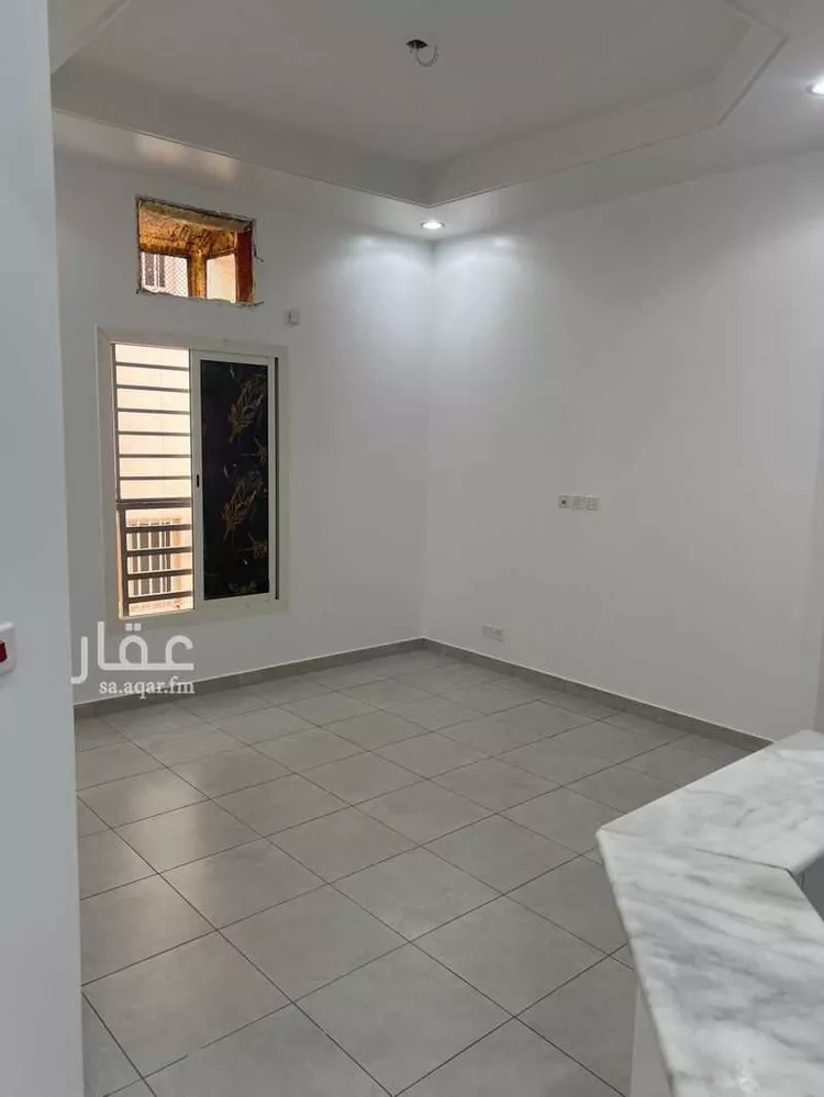 شقة للإيجار في شارع محمد بن طملون, حي النزهة, مدينة جدة, منطقة مكة المكرمة صورة 3