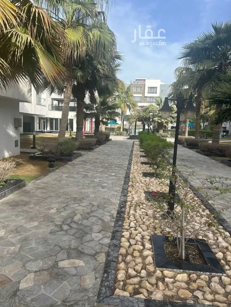 عمارة للإيجار في شارع طارق بن زياد, حي قرطبة, مدينة الخبر, المنطقة الشرقية