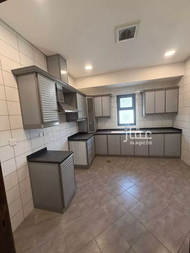 شقة للإيجار في شارع محمد بن ناصر المبارك, حي عرقة, مدينة الرياض, منطقة الرياض صورة 4