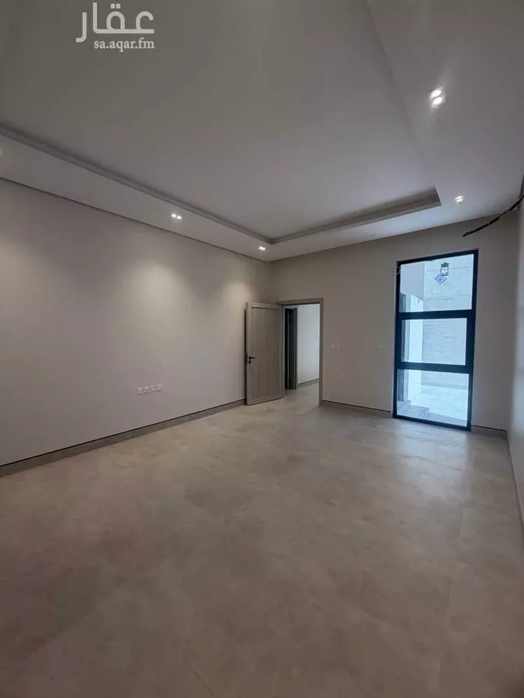 فيلا للبيع في شارع أبي الحسن الأسفرائيني, حي المهدية, مدينة الرياض, منطقة الرياض صورة 3