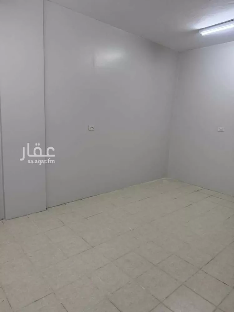 عمارة للإيجار في شارع العاشر, حي الخبرالشمالية, مدينة الخبر, المنطقة الشرقية