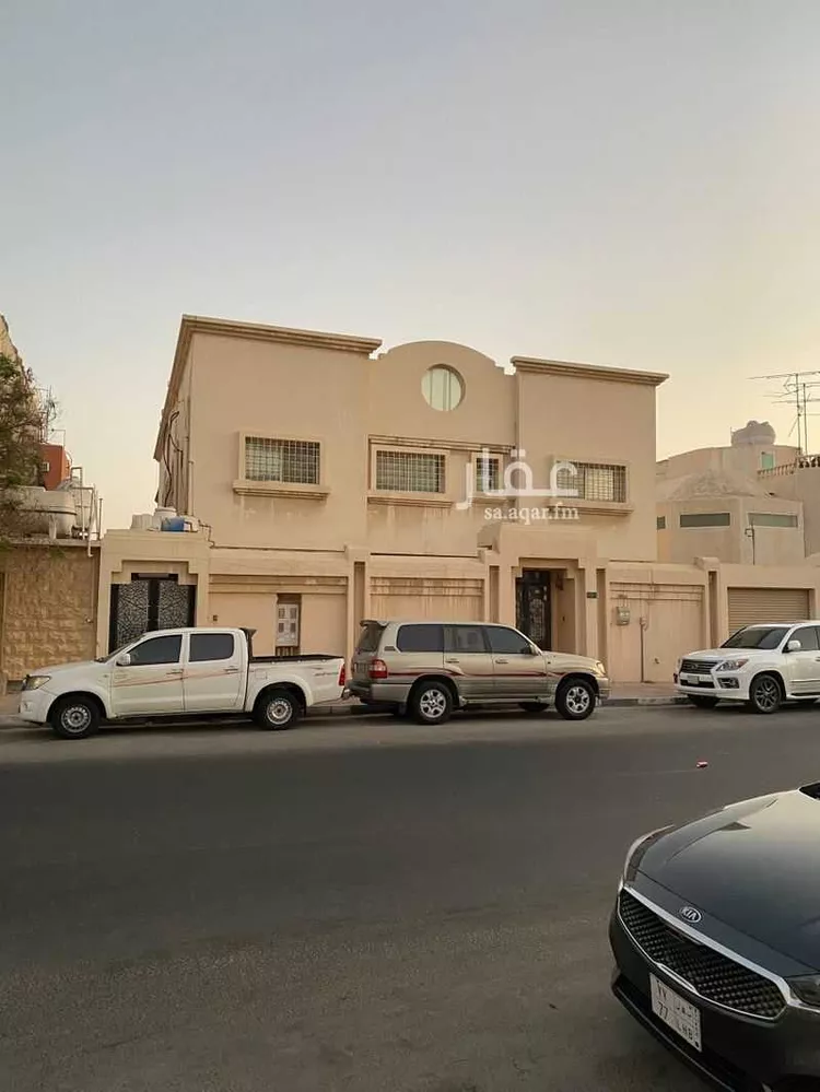 فيلا للإيجار في شارع ابو فراس الحمداني, حي الحمراء, مدينة الدمام, المنطقة الشرقية صورة 2