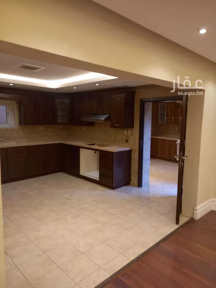 فيلا للبيع في شارع أحمد بن فرج, حي الخليج, مدينة الرياض, منطقة الرياض صورة 3