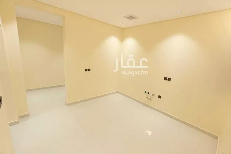 شقة للبيع في شارع عبدالله المويس, حي الرمال, مدينة الرياض, منطقة الرياض صورة 4