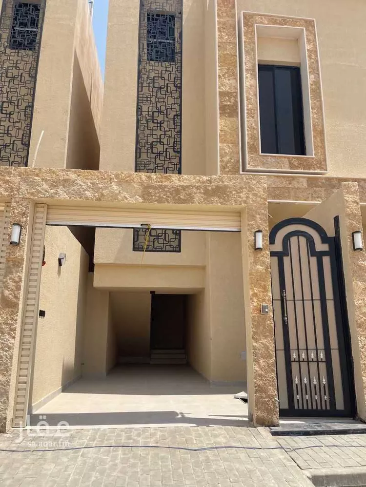دور للبيع في شارع شارع العزيزيه العام , حي طيبة, مدينة الرياض, منطقة الرياض