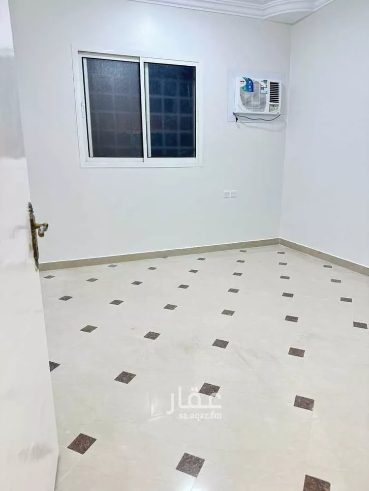 دور للإيجار في شارع العشيرة, حي السلام, مدينة الرياض, منطقة الرياض صورة 3