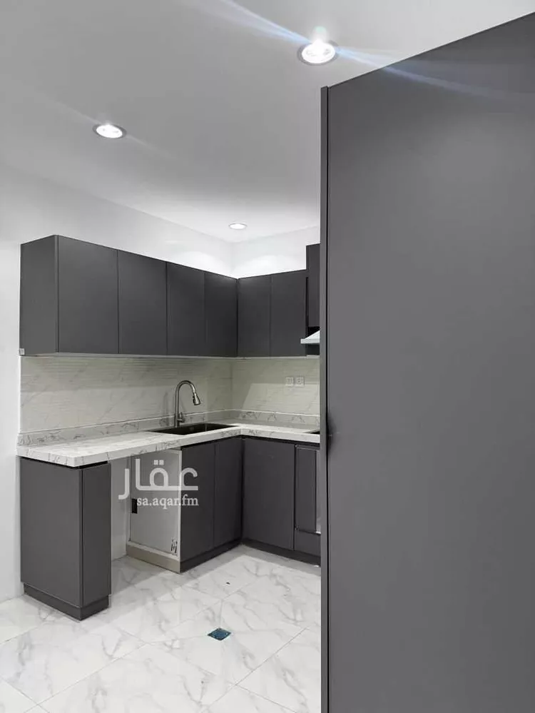 دور للإيجار في شارع نهر النيل, حي مغرزات, مدينة الرياض, منطقة الرياض 8