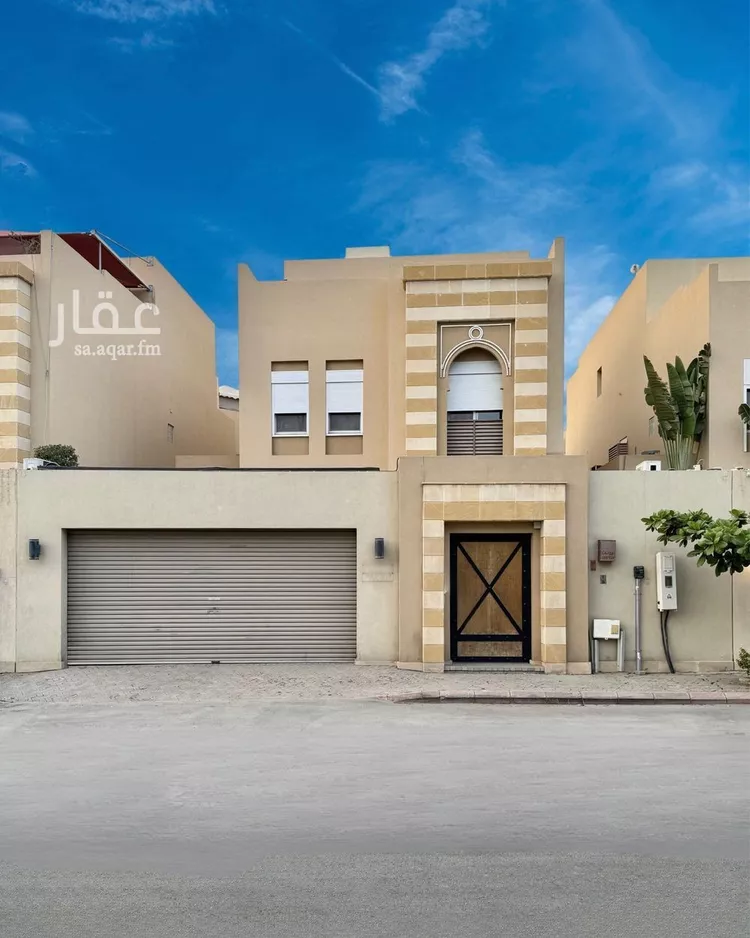 فيلا للبيع في شارع حفصة, حي المحمدية, مدينة جدة, منطقة مكة المكرمة 1 صورة