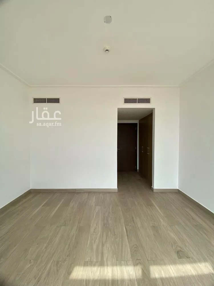 شقة للإيجار في شارع اليمامه, حي السلامة, مدينة جدة, منطقة مكة المكرمة 10